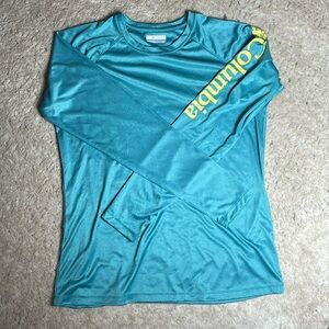 Women’s Columbia PFG long sleep t-shirt size large